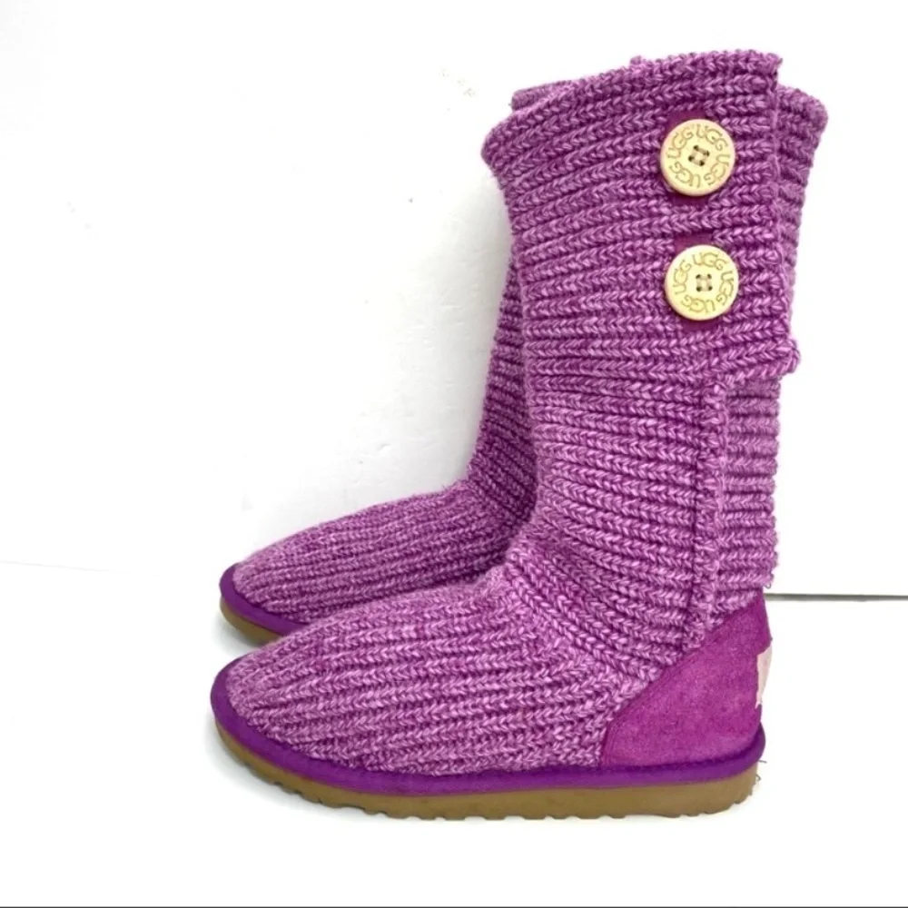 UGG classic cardy